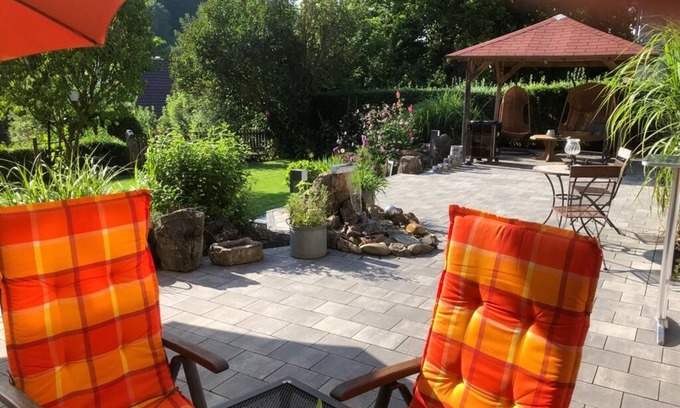 Voehl Appartement | Modern, cozy apartment with a wonderful view for your "happy time"