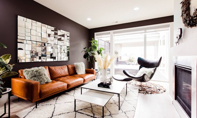 Auburn Maison | Modern Designer Home w/ Hot Tub