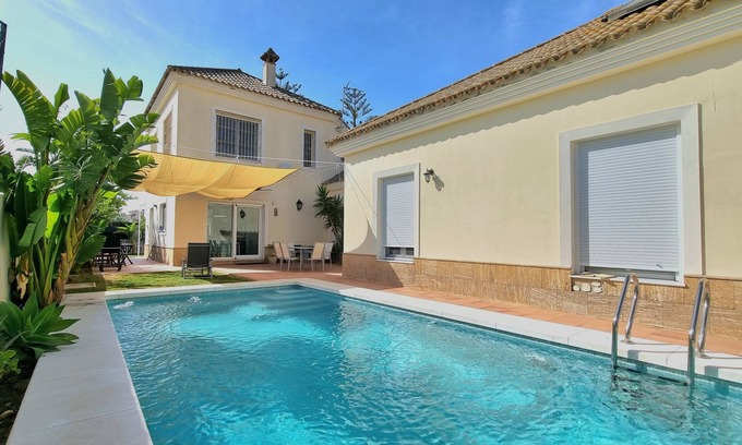 El Puerto de Santa Maria Chalet De Ski | VILLA MODERNE AVEC PISCINE PROCHE PLAGE 10/12 PERSONNES