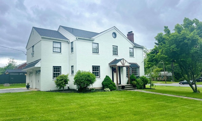 Bethlehem Maison | Modern farmhouse charm in the heart of Bethlehem