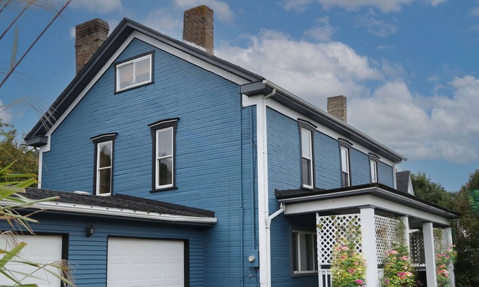 New Cumberland Maison | Modern Farmhouse in town.