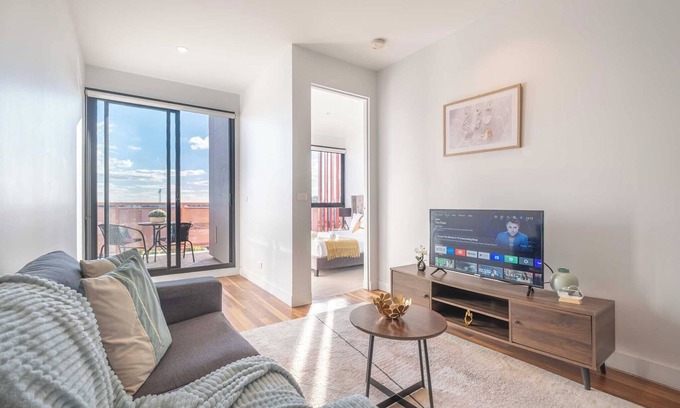 Footscray Appartement | Modern Footscray apartment 2BR2BA WIFI parking