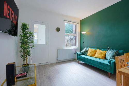 Luton Maison | Modern Freshly Refurbed Home Luton