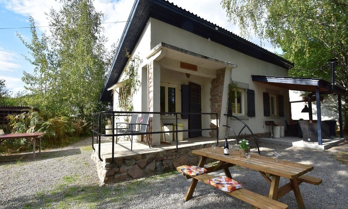 Saint-Honore-les-Bains Maison | Maison de vacances moderne avec jardin