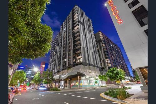 Bowen Hills Appartement | Modern Homely 2BR APT w Parking Bowen Hills