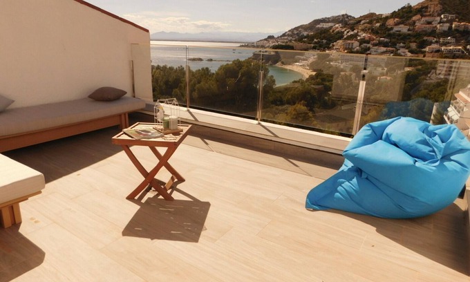 Santa Margarida Maison | Moderne maison avec vue sur la mer, près de la plage à Almadraba, Roses