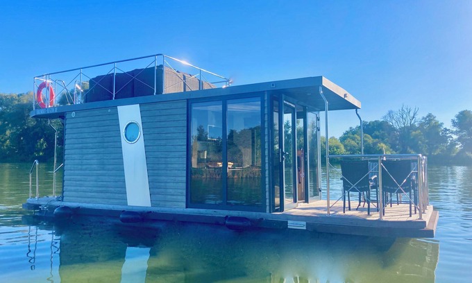 Ketzin/Havel Location De Bateaux | Modern houseboat for up to 5 people on the Havel without a license