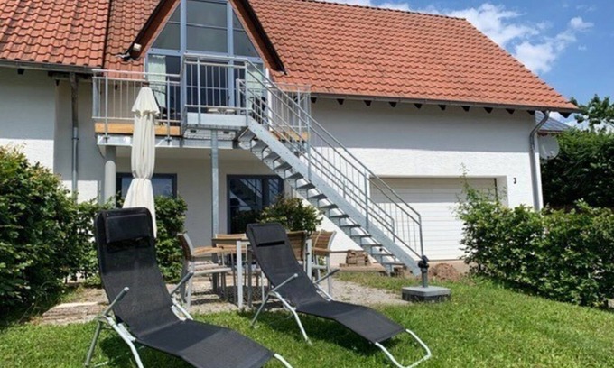 Diemelsee Maison | Bungalow for 5 people, modern and comfortably furnished.