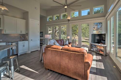Point Venture Maison | Modern Lake Travis Haven with Resort Amenities!