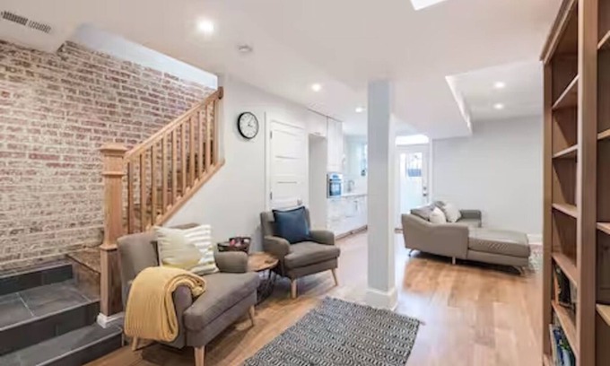 Columbia Heights Appartement | Modern, Light-filled Garden Apartment in Heart of Washington