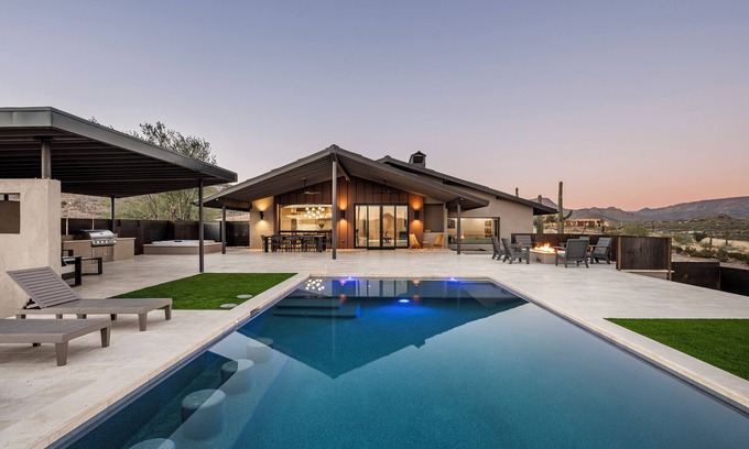 Cave Creek Maison | Modern Lookout - A Desert Point of View