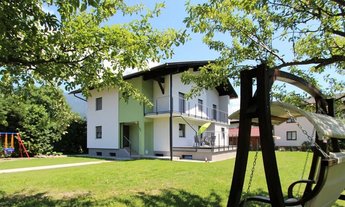 Mauthen Villa | Demeure moderne avec jardin à Kötschach-Mauthen