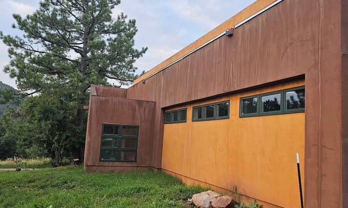 Colorado Springs Maison | Modern Meets Mountains in charming Colorado Springs