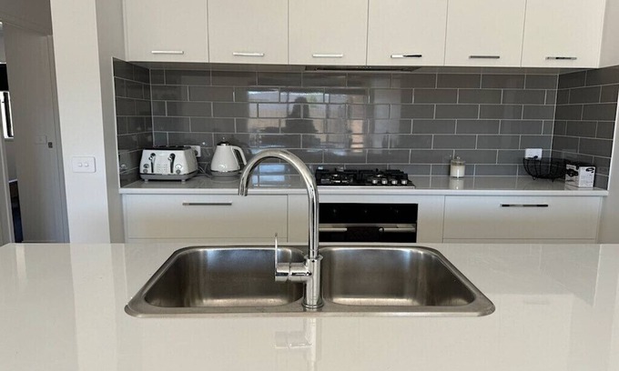 Nagambie Maison | Modern Nagambie getaway