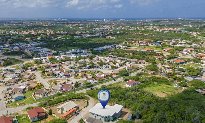 Jaburibari Appartement | Modern NEW 2BR1BA ~ Nature Escape ~ Great Location