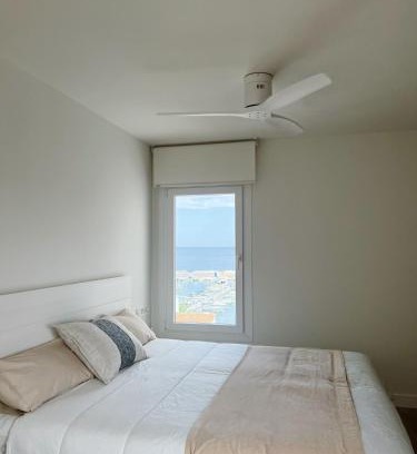 Puerto Banus Appartement | Modern new apartment, sea view and private parking