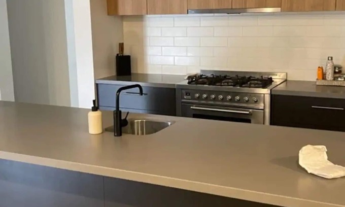Bannockburn Maison | Modern New Beautiful House Near Geelong Sleeps 6-8 Adults and 5 Kids