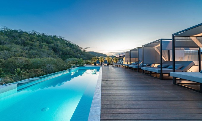 Santa Maria Huatulco Copropriété | Modern New Condo - Steps to the Beach