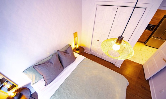 Southwest Maison | Modern New* King&Queen* 1G Wi-Fi*Gym*Easy Parking