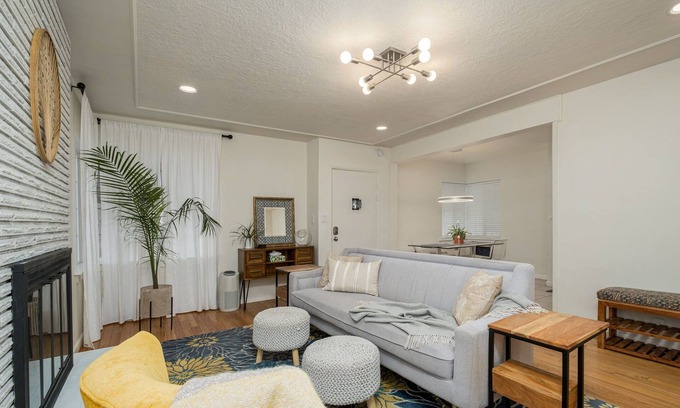 West University Maison | Modern Northwest Charmer