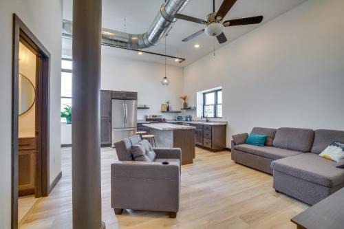 Cashton Appartement | Modern, Open-Concept Apartment Downtown Cashton!