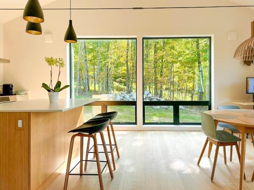 Waterbury Center Maison | Modern Retreat with Sauna between Stowe and Waterbury