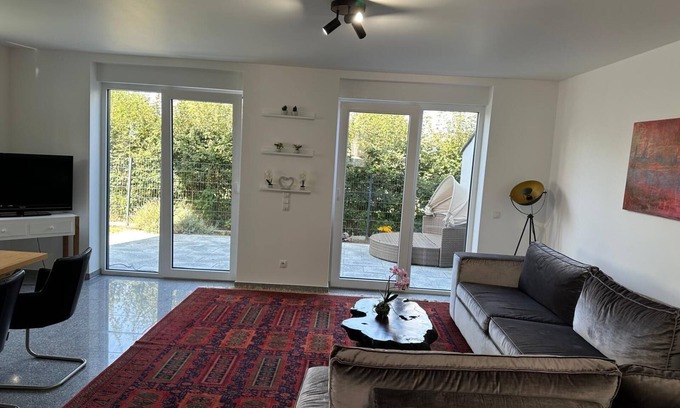 Mainz-Bingen Maison | Modern semi-detached house in Oppenheim, good connections to Mainz.