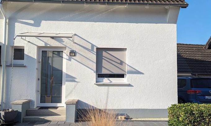 Brake Maison | Modern semi-detached house with large garden