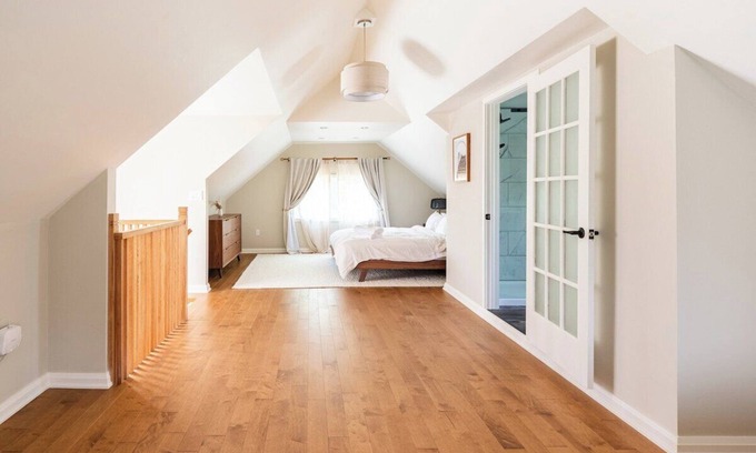 Stratford Maison | Modern & Spacious 1908 Home