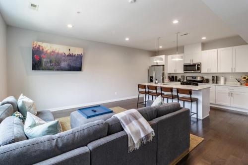 Fairlawn Appartement | Modern & Spacious 3bd 3ba RoofDeck