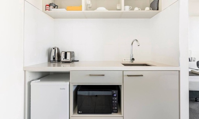 Milton Appartement | Modern Studio close to Suncorp Stadium + Parking