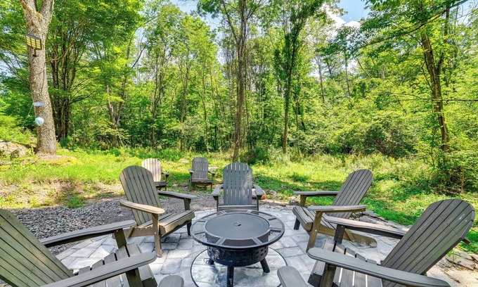 Unadilla Cabine | Modern Unadilla Retreat w/ Decks & Gas Grill!