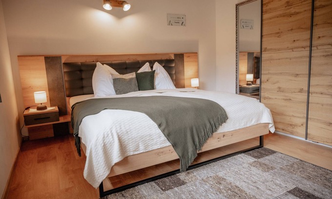 Sankt Georgen am Reith Appartement | Modern vacation apartment (85 sqm) with sun terrace and carport