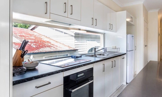Ashgrove Maison | Modern Victorian-Styled Holiday Home in Ashgrove