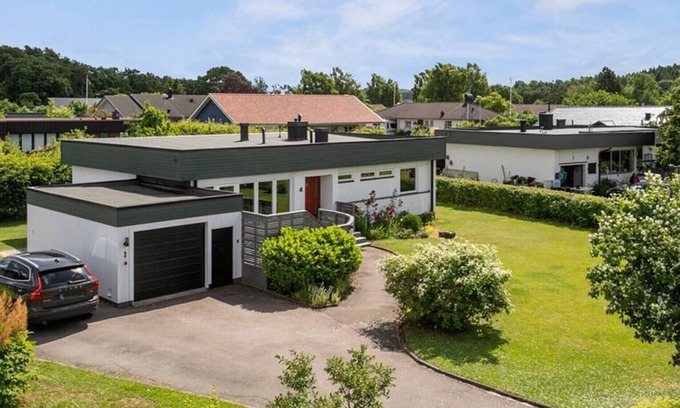 Skallinge Maison | Modern villa in Skällinge, Varberg with sauna and gym | SE02053
