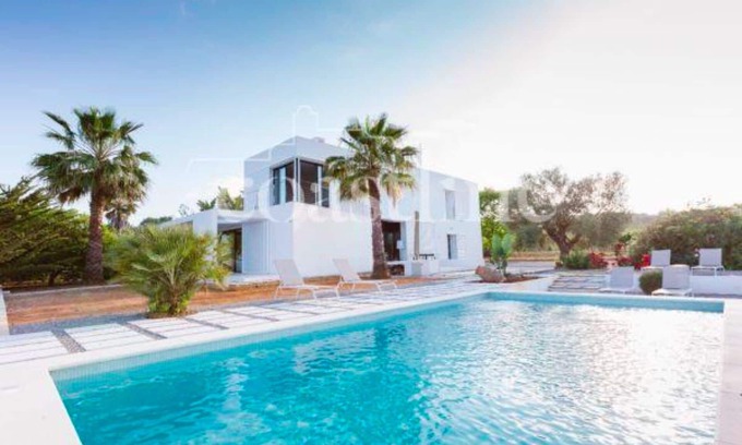 Sant Joan de Labritja Villa | Villa moderne avec piscine près d'IBIZA.