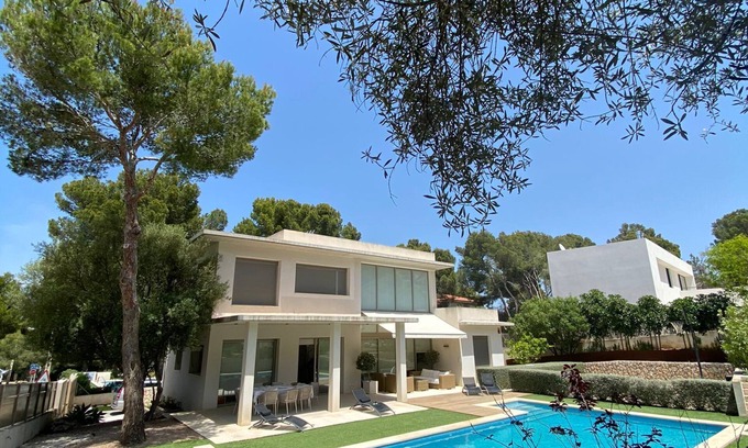 Santa Ponsa Villa | Villa moderne avec piscine et dort 8