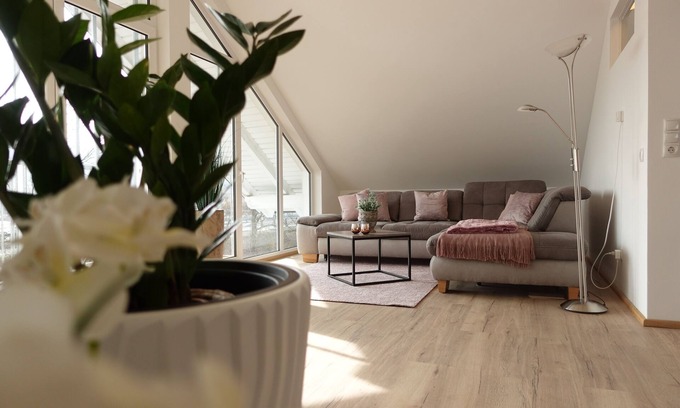 Itzgrund Appartement | Moderne Ferienwohnung Storchennest in Itzgrund-kaltenbrunn