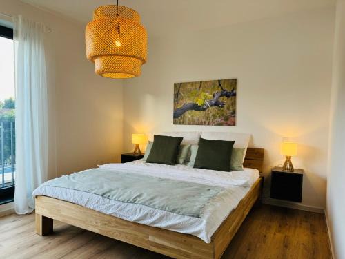 Venningen Appartement | Moderne Ferienwohnung mit Terrasse, Grill & Privatparkplatz