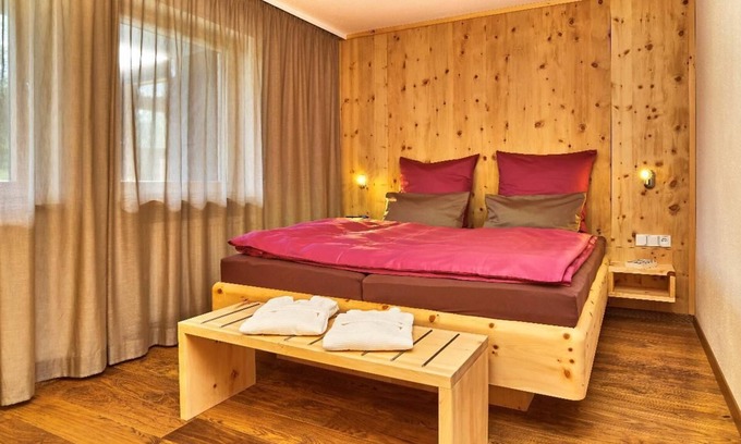 Kollnburg Appartement | Suite moderne (55 m2) avec sauna privé sur le balcon