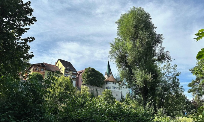 Engen Appartement | Modernes Apartment mit Terrasse und Garten - Zwischen Bodensee und Schwarzwald