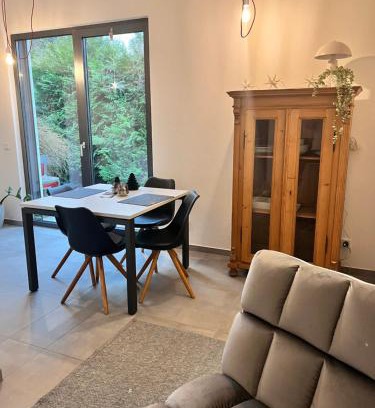 Lage Appartement | Modernes Tiny Apartment in Lage