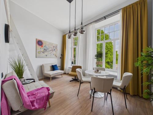 Old Town Appartement | Modernist Loft Studio in Old Town