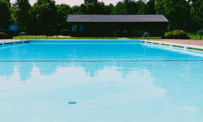 Ljungbyhed Maison | Modernt hus i Skånes Nationalpark Pool och Flera Aktiviteter ex Minigolf, Tennis