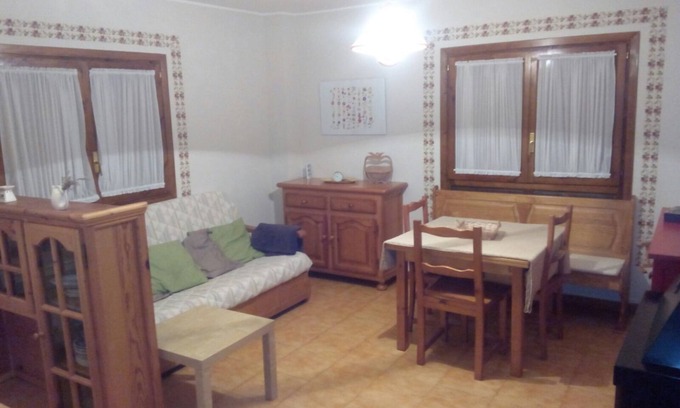 Villanua Appartement | Pyrénées aragonaises disponible en location altruiste.