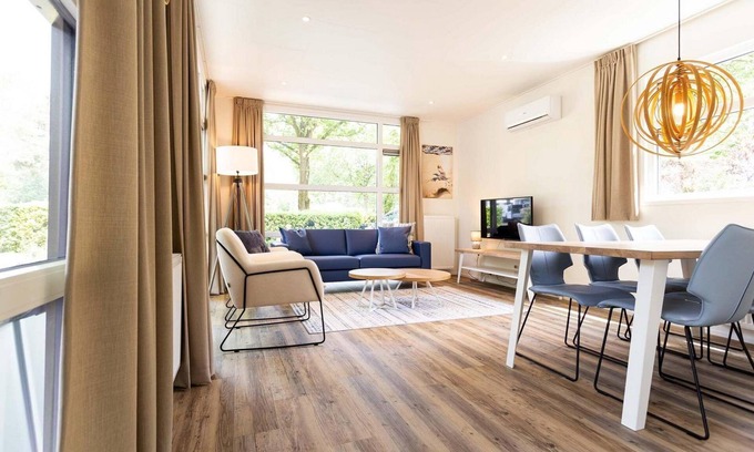 Ede Chalet De Ski | ✓ Module Special at Recreatiepark 't Gelloo ✓ Holiday home for 4 persons ✓ Located in Ede (Gelderland) ✓ Holiday park on the Veluwe ✓ Book directly through the park