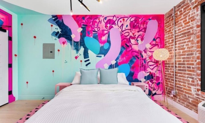 Capitol Hill Appartement | Moe Gram Art Suite 204