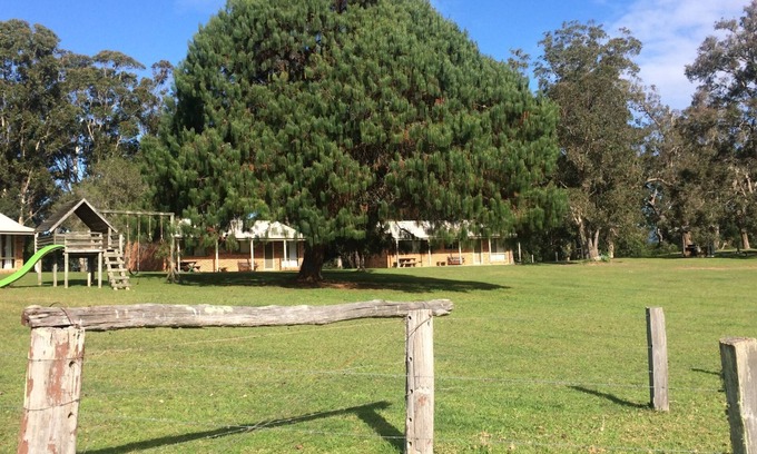 Moruya Cottage | Ferme Mogendoura DEUX COTTAGES Max 12 personnes, enfants inclus Max 8 adultes