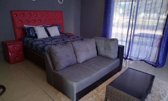 Acornhoek Cabine | Moholoholo Lodge