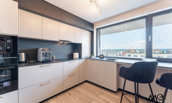Tractorul Appartement | MoHost Valcom - Luxury Skyline Penthouse